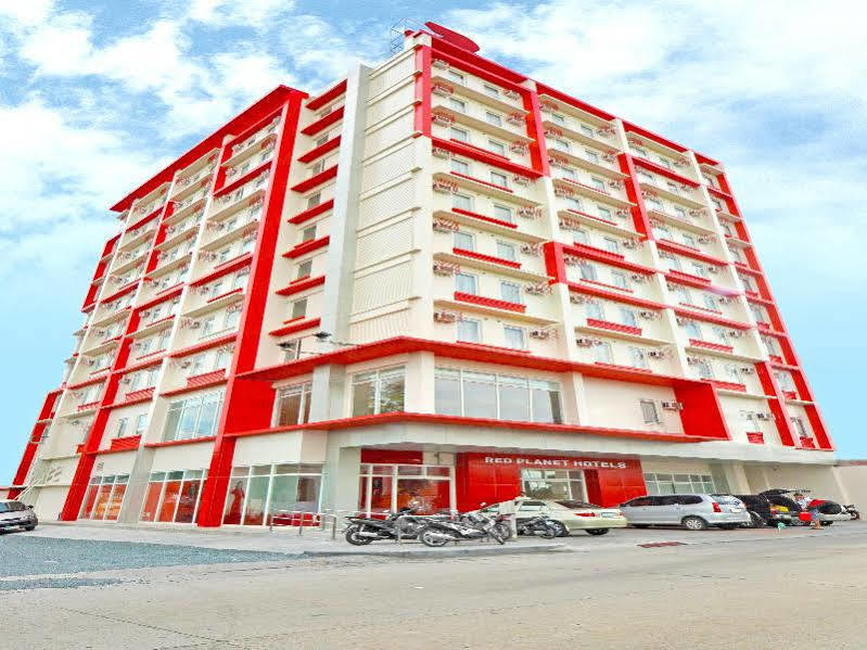 Red Planet Clark Hotel 3*