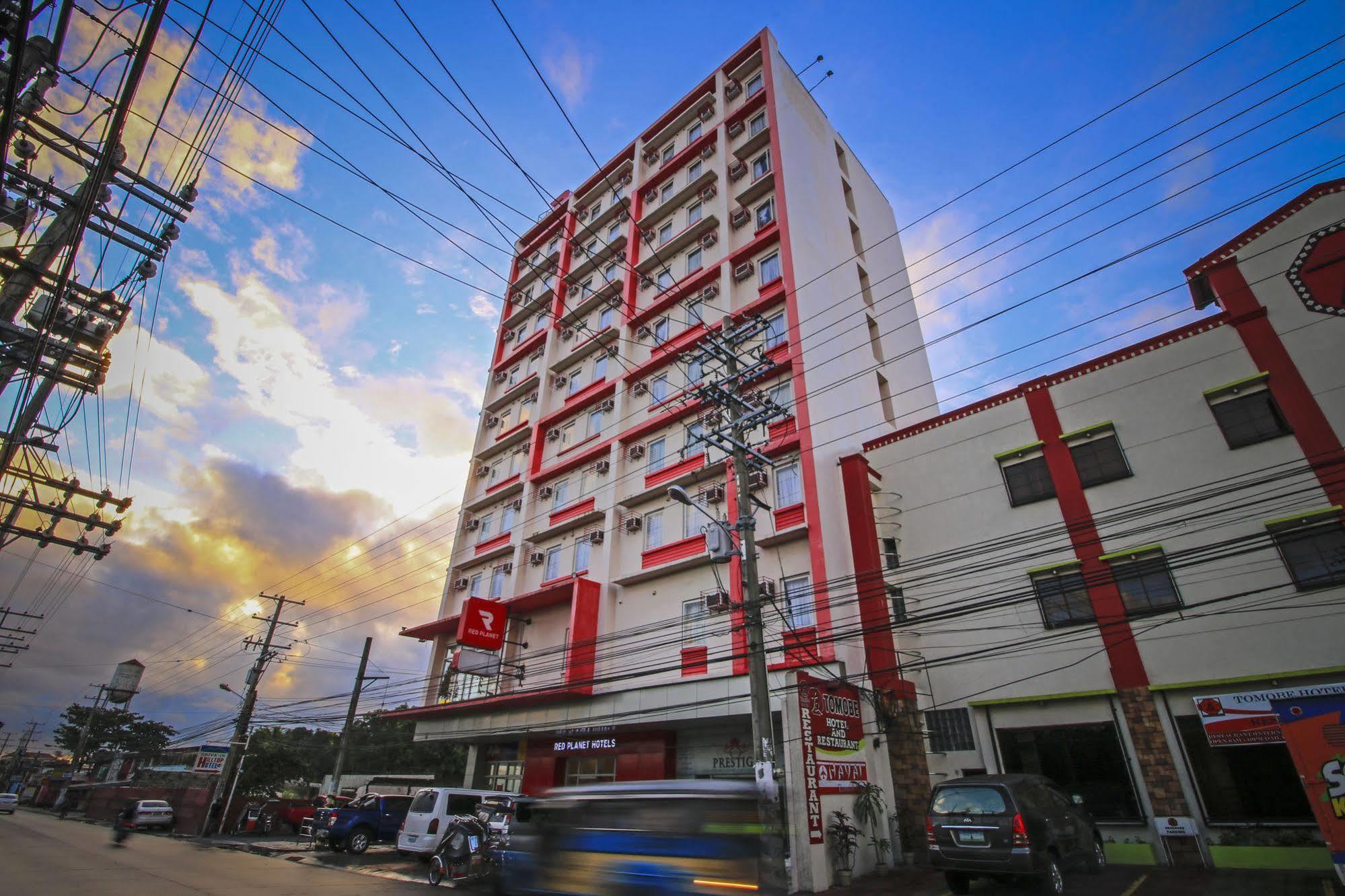 Hotel Red Planet Clark 3*